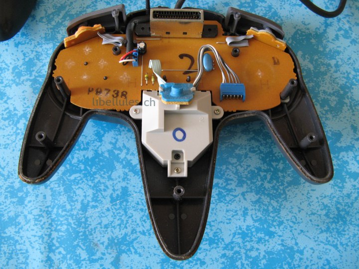 intérieur pad n64