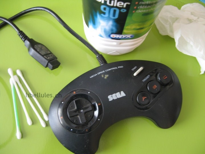 nettoyage manette megadrive