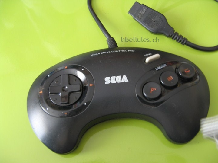 tuto manette megadrive nettoyage complet